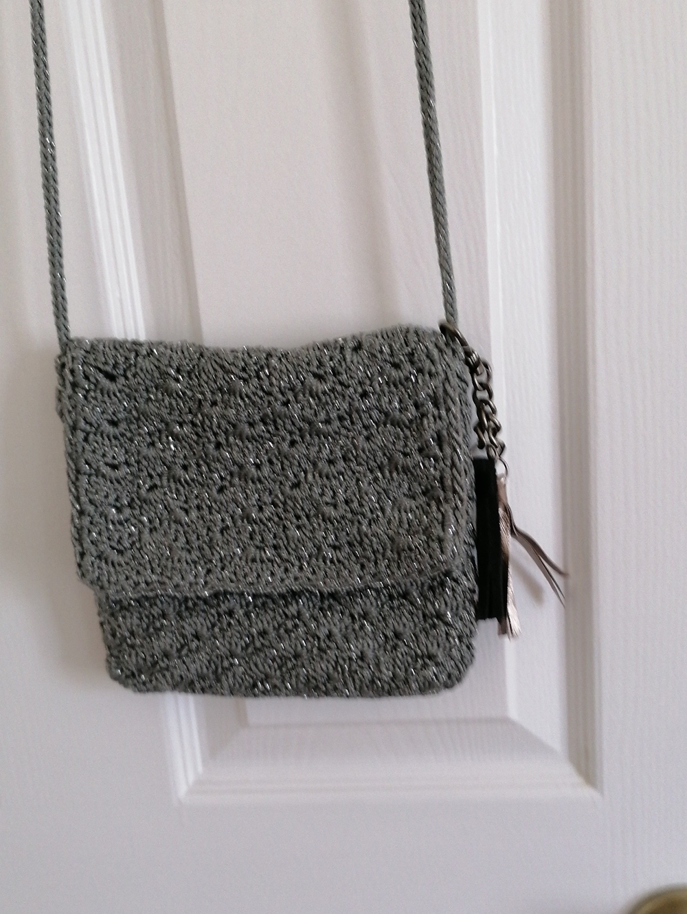Sparkle Crochet Crossbody Bag in Silver.Lightweight , versatile.